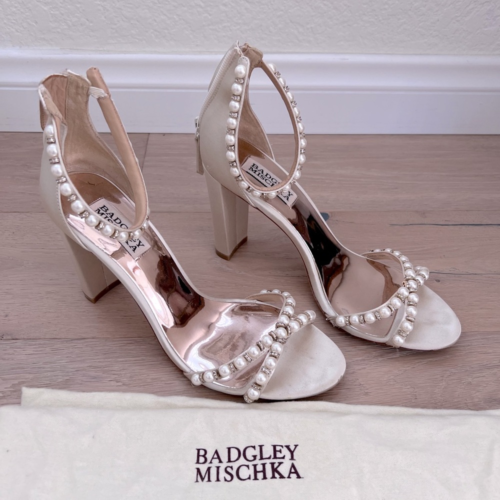 Badgley Mischka Heels, Size 8